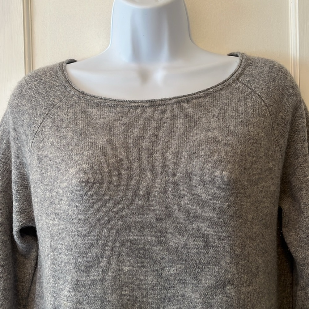 Halogen Cashmere Wool Blend Long Tunic Sweater Women’s Small Soft Gray Relaxed - Picture 4 of 17